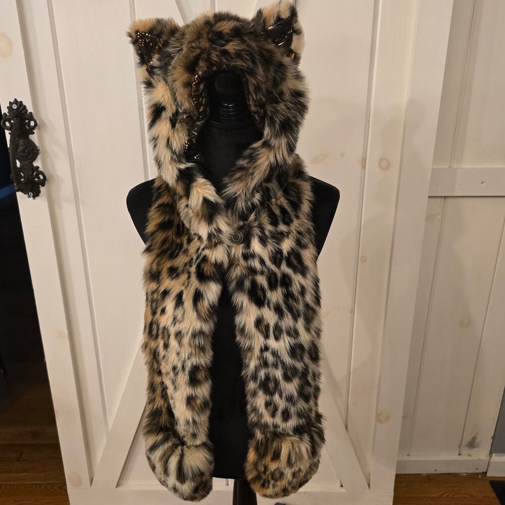 Spirit Hoods Authentic Collectors Limited Edition Leopard Fur 2015-2016